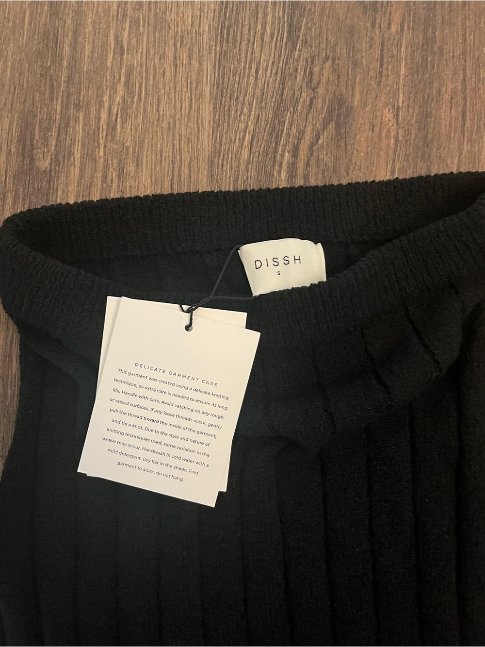 DISSH Rem Black Knit Midi Skirt - Small - Picture 5 of 9